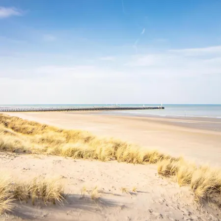 Lighthouse 4 With A Location Apartament Nieuwpoort
